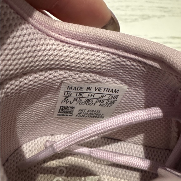 Adidas Women's Pink Sneakers - Picture 3 of 4